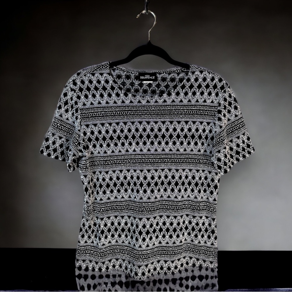HEAVENLY vintage women's top black white print knit poly stretch dressy Large